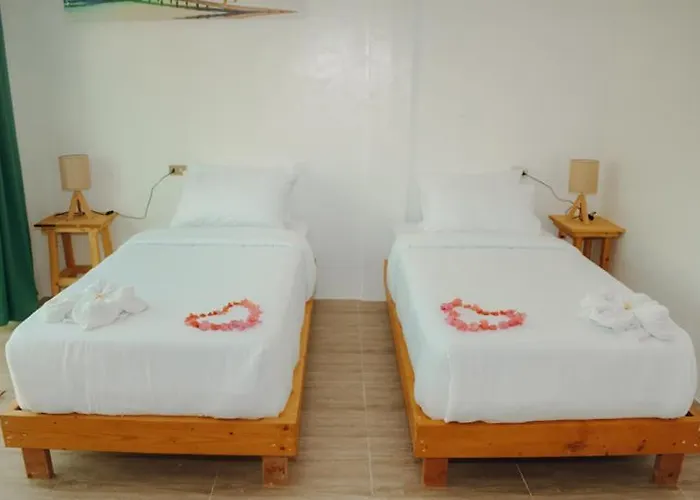 Hotel Johandive Daanbantayan