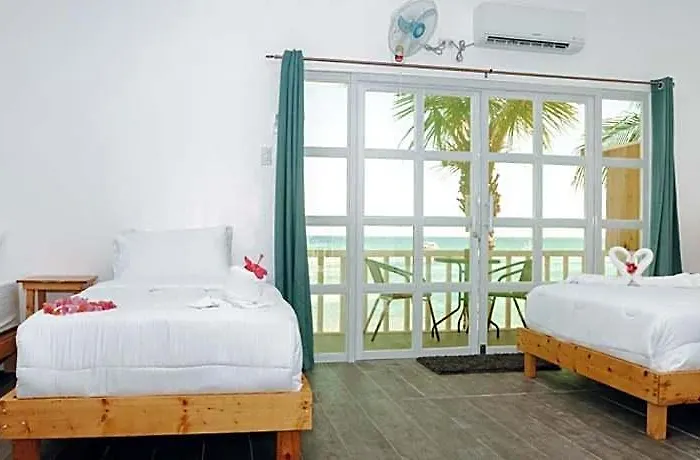 Hotel Johandive Daanbantayan